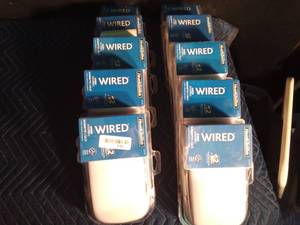 lot 98 image: 10 New in package white electric doorbells