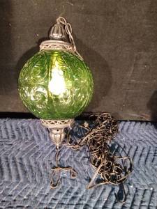lot 126 image: Vintage Hanging Lamp