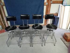 lot 23 image: 4 upholstered Craftsman metal stools