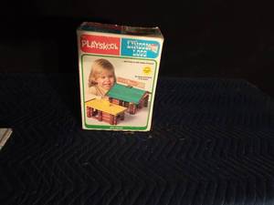 lot 109 image: Playschool Lincoln logs in original box