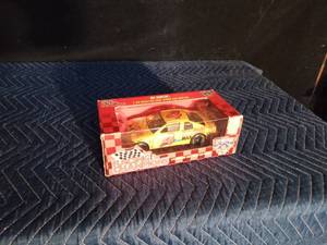 lot 118 image: 1998 Bobby Hamilton Chevy Nascar #4 die cast car (Never been out of box)