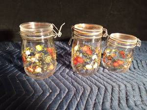 lot 161 image: ARC France Spice of Life Canisters