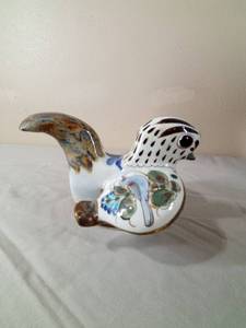 lot 358 image: Vintage Mexican Folk Art Pottery of a Quail or Chicken Signed initials by Ken Edwards on the Bottom