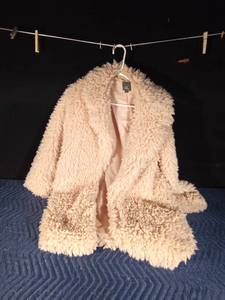 lot 177 image: Wild Fable coat