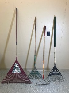 lot 297 image: lot of 4-yard rakes