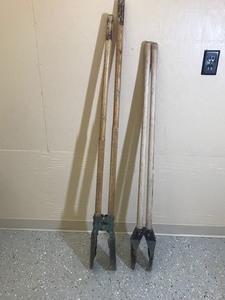 lot 296 image: 2 Posthole diggers