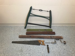 lot 287 image: Lot of vintage tools