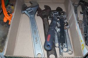 lot 40 image: Adjustable Wrenches