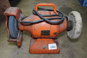 lot 45 image: Black & Decker Heavy Duty Bench Grinder
