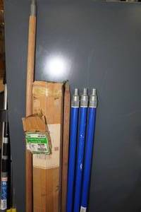 lot 168 image: Threaded Extension Poles
