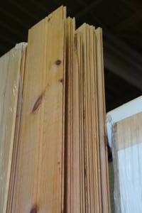 lot 180 image: Knotty Pine Planks