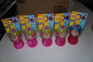 lot 310 image: 5 Nuby Sippy Cups