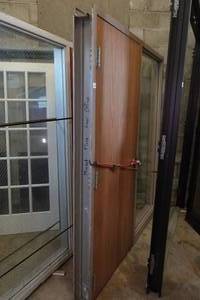 lot 12 image: Commercial Door with Frame