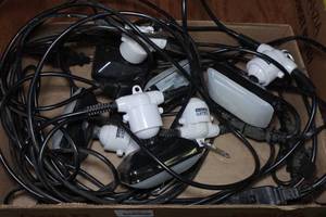 lot 122 image: Hanging Work Lights