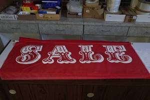 lot 219 image: Sale Banner