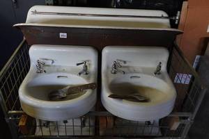 lot 147 image: Porcelain Coated Cast Iron Bathroom Sink Fixtures