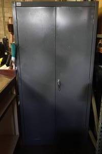 lot 162 image: Metal Storage Cabinet
