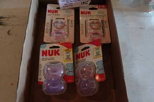 lot 357 image: 4 2-Packs Nuk Pacifiers