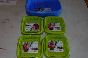 lot 383 image: 5 Fruit Baskets