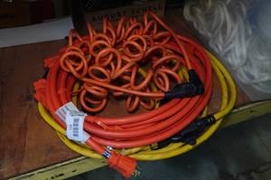 lot 118 image: Extension Cords