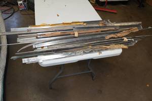 lot 3 image: Assorted Trim for 1940s and 50s Vehicles