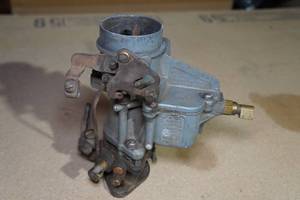 lot 65 image: Carter Single Barrel Carburetor
