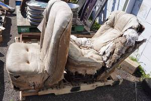 lot 104 image: 1930s GM Seats