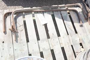 lot 113 image: Ford Model T Round Top Windshield Frames