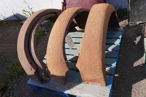 lot 118 image: 1928-29 Ford Model A Fenders