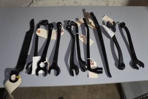 lot 165 image: Antique Wrenches - Some Ford