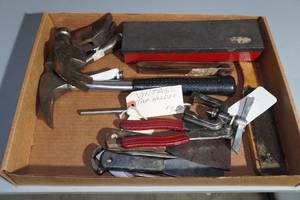 lot 167 image: Tools - Hammers, Tap Holder, Puller