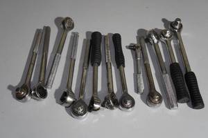 lot 176 image: Assorted Ratchets