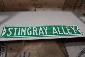 lot 245 image: Stingray Alley Street Sign