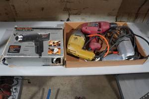 lot 250 image: Assorted Power Tools
