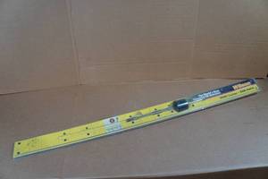 lot 290 image: Wilson Trucker CB Antenna