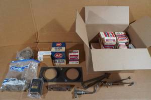 lot 317 image: 1937 Oldsmobile Parts - Many NORS