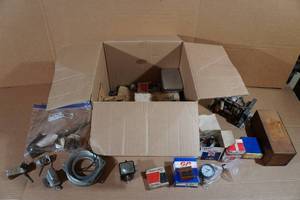 lot 331 image: Assorted Parts - Electrical, Cooling