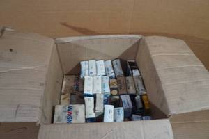 lot 342 image: Automotive Light Bulbs