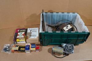 lot 343 image: 1955 Oldsmobile Parts - Shifter and Cable, Distributor