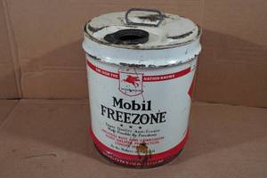 lot 389 image: Mobil Freezone Antifreeze Can