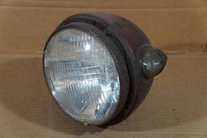 lot 403 image: Antique Headlight