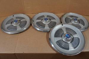 lot 446 image: 1950s Ford Hub Caps