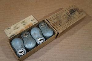lot 460 image: Vintage Ivano Tirelox Universal Lock Set in Box with Key