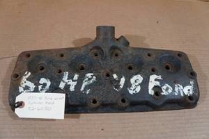 lot 521 image: Cylinder Head - 1937-40 Ford 60HP 52-6050