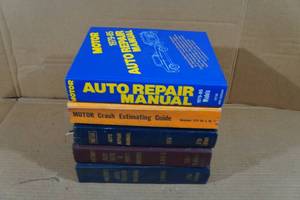 lot 528 image: Motor Automotive Manuals