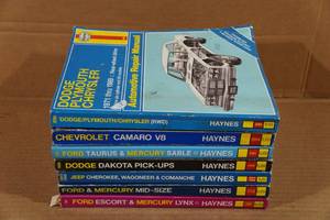 lot 529 image: Haynes Automotive Manuals
