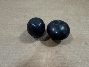 lot 492F image: Antique 4-Speed Shifter Knobs