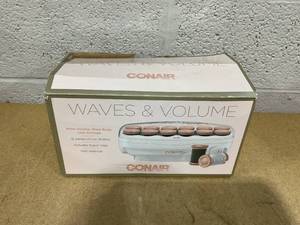 lot 318 image: Conair Waves And Volume