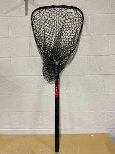 lot 344 image: EGO S2 Slider Large Rubber Mesh Landing Net
