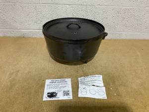lot 346 image: Lodge Country Kettle